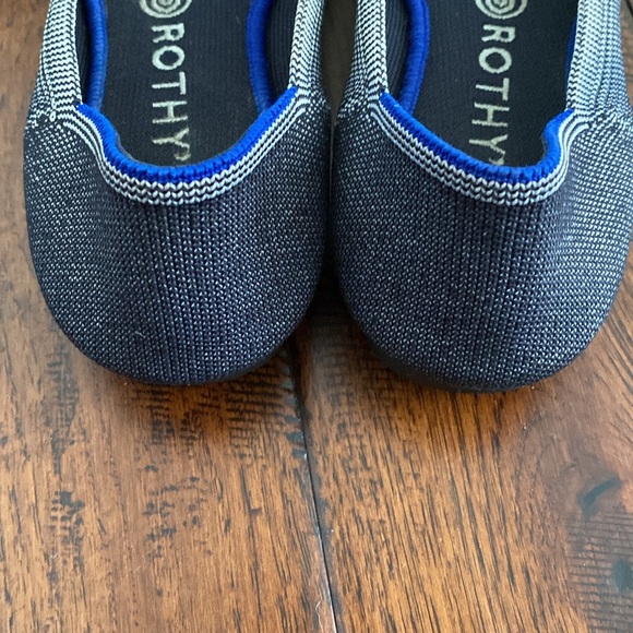 Rothy’s Grey Round Toe Flat 🔥 - Picture 4 of 4
